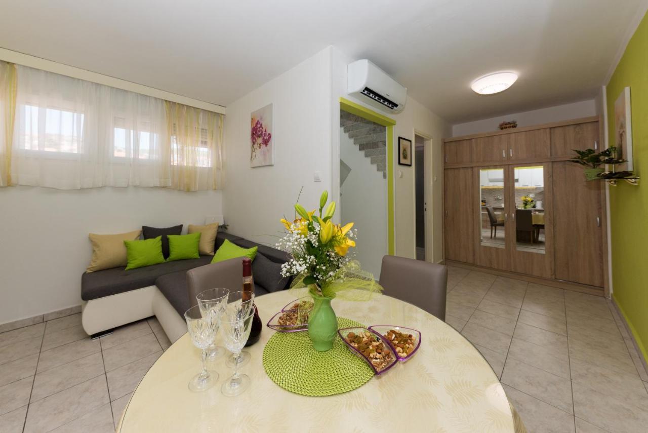 Apartment Danijela Sibenik Exterior photo
